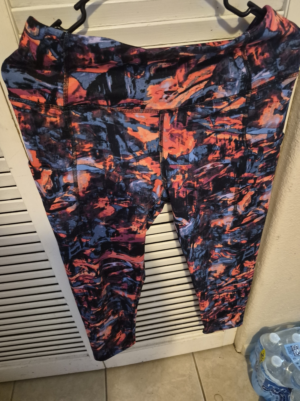 Layer 8 Abstract Print Capri Leggings in Navy, Coral & Black